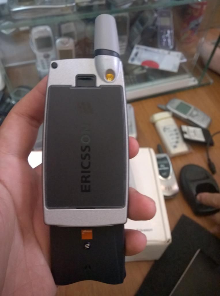 sony t39m hàng orange full box - 4