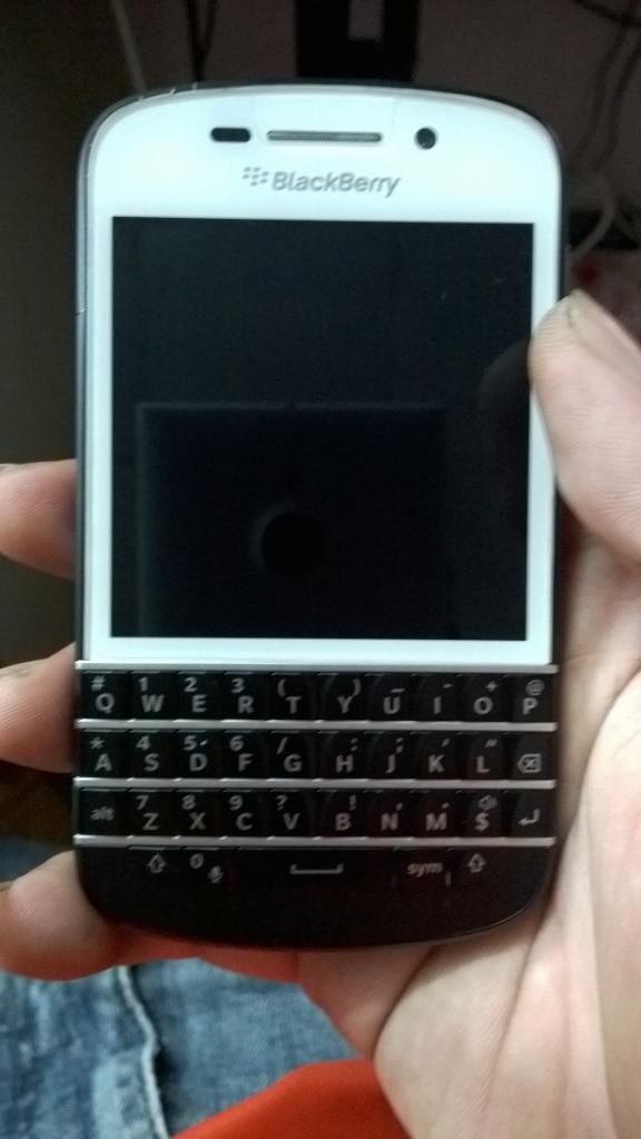 Blackberry q10 hàng chất fullbox gia re , bao test a-z - 1
