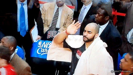 awkward-high-five_zpse6bd7e57.gif