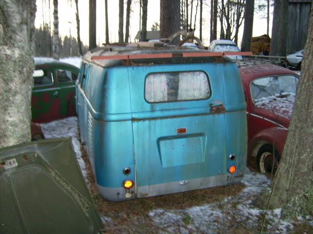 http://i1195.photobucket.com/albums/aa392/ErikD77/Barndoor%201953/DSCI0006.jpg