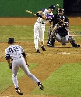 rivera-2001world-series-1.jpg