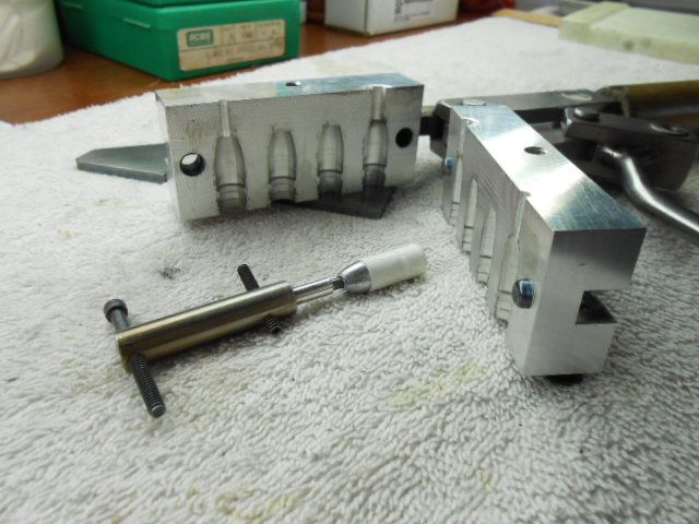 [Image: DSCN0715.jpg]