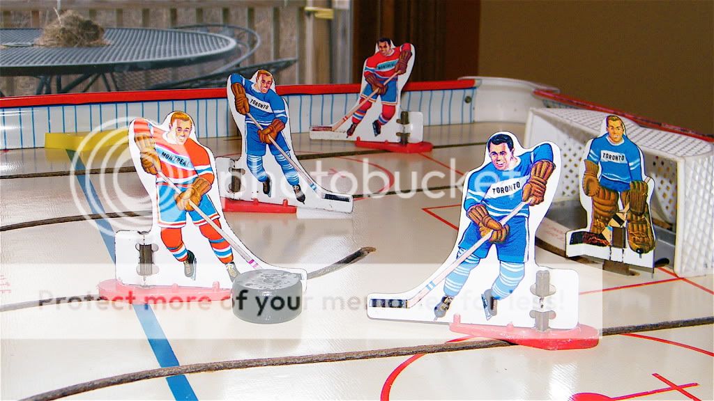  Munro Toys Bobby Hull NHL Tin Metal Table Top Rod Hockey Game